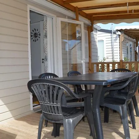 Mobile Home De Valerie 